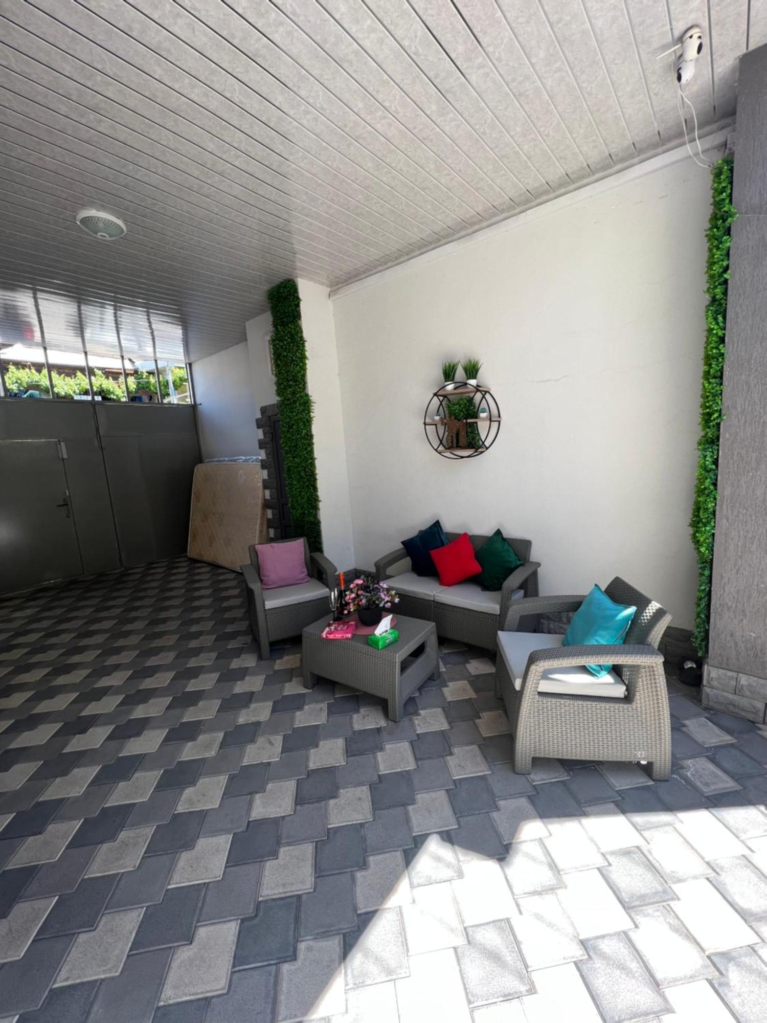Cosy Apartment With Good Location Self Check In เยเรวาน ภายนอก รูปภาพ