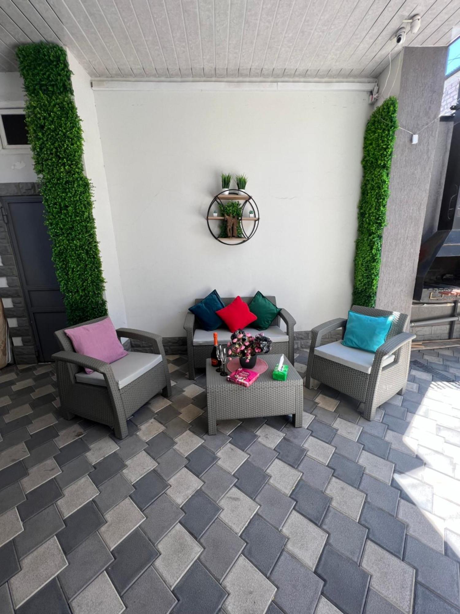 Cosy Apartment With Good Location Self Check In เยเรวาน ภายนอก รูปภาพ